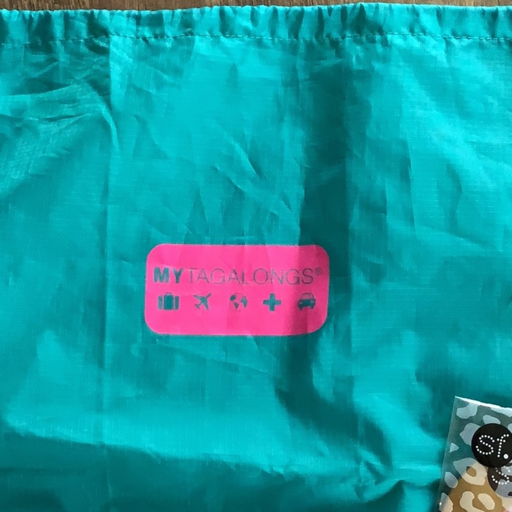 FabFitFun Bundle - Picture 4 of 4
